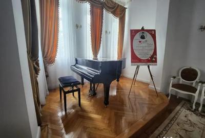 Casă cu 4 camere cu Teren 707 Mp în P-ța Romană - 2