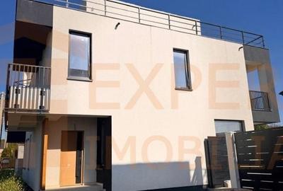 Casă cu 4 camere cu Teren 214 Mp în Palazu Mare - 2