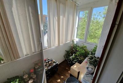 Apartament cu 3 camere decomandat, mobilat în Central - 4