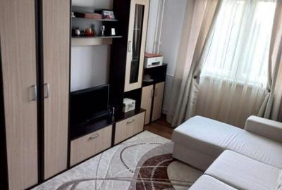 Etaj intermediar, renovat,Florilor, Brasov