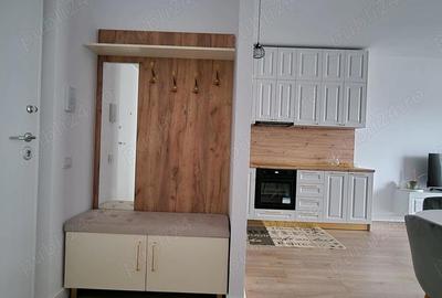 Apartament cu 2 camere semidecomandat în Central - 1