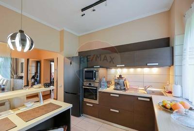 Apartament cu 4 camere decomandat, mobilat în Europa - 9