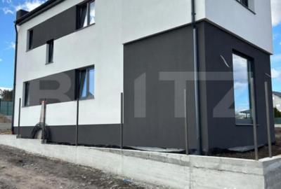 Casă cu 4 camere cu Teren 500 Mp în Central