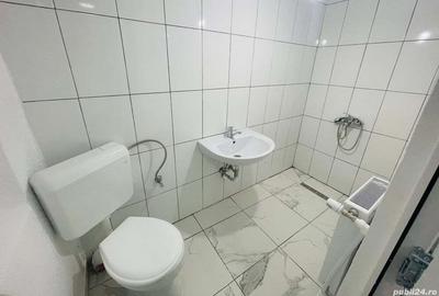 De inchiriat camera la curte De inchiriat camera la curte - 4