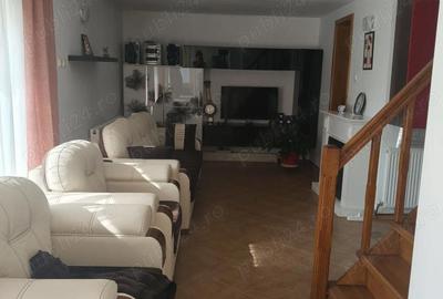 Casă cu Teren 1000 Mp în Mircea Vodă - 1