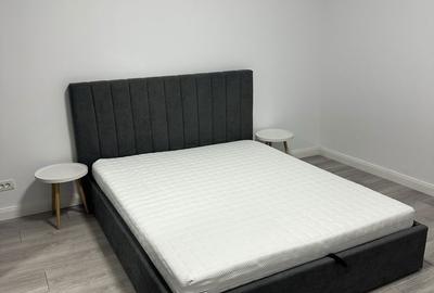 Apartament cu 3 camere decomandat în Calea Victoriei