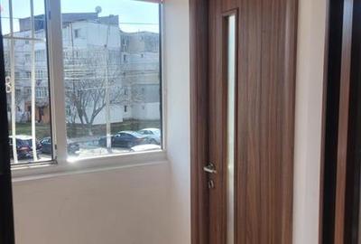 Apartament cu 3 camere decomandat în Mioriței - 5