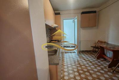 Apartament cu 3 camere decomandat, mobilat în Republicii - 2