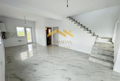 Duplex cu 3 camere cu Canalizare în Bucovăț (Remetea Mare)