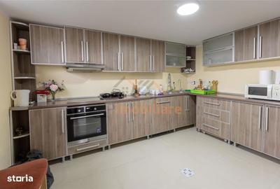 Casă cu 4 camere în Sânmartin - 4
