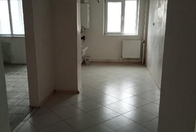 Proprietar -   apartament Casa de  Cultura sau schimb cu casa Sinaia  centru - 6