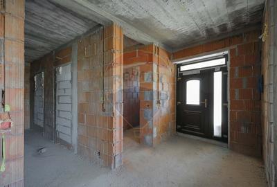 De vanzare casa cu un proiect deosebit, la rosu , Str. Gheorghe Doja - 6