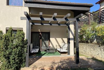 Casă individuală cu 9 camere cu Teren 521 Mp în Bucium - 4
