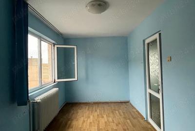 Apartament cu 2 camere semidecomandat în Tineretului - 5