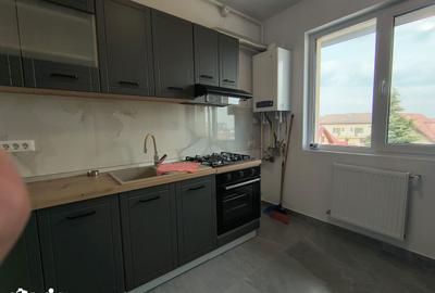 Apartament cu 3 camere decomandat în Dobroești - 1