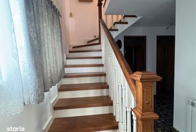 Casă cu 4 camere cu Teren 2000 Mp în Tomești - 13