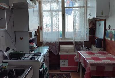 Apartament cu 3 camere decomandat în Central - 5