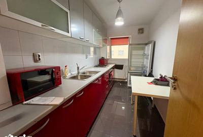 Garsonieră decomandată, mobilată în Bună Ziua