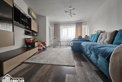 Apartament cu 3 camere, Calea București, etaj 3