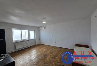 ID 4225 DE VANZARE - Apartament 4 camere - 100 mp - 1