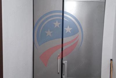 Apartament cu 3 camere decomandat în Calea București