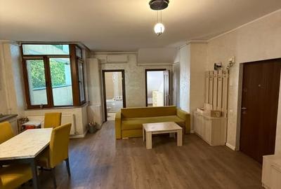 Inchiriere 3 camere zona tomis nord - 2