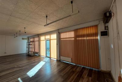 Birou, de 55 mp, în Alfa - 2