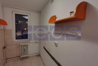 VANZARE GARSONIERA SPATIOASA I LIBERA I METROU I VALEA IALOMITEI - 9