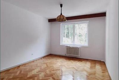 Apartament cu 3 camere, decomandat, etaj1, UMF,Cornisa, Targu Mures. - 2