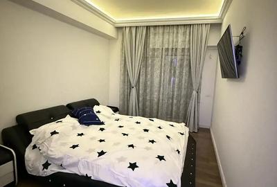 Apartament cu 3 camere decomandat în Mamaia