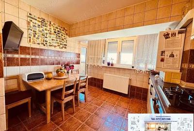 Apartament cu 3 camere decomandat în Ultimul leu - 3