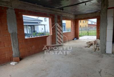 Vila, la rosu, de vanzare, in Sofronea, jud. Arad. - 7
