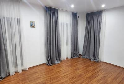 Casă individuală cu 5 camere cu Canalizare în Central - 11