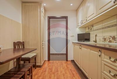 Apartament cu 2 camere de inchiriat in zona Uzina 2 - 9