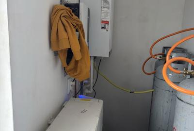 Casă cu 4 camere în Central - 2