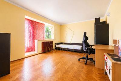 Apartament cu 3 camere decomandat, mobilat în Cetății - 1