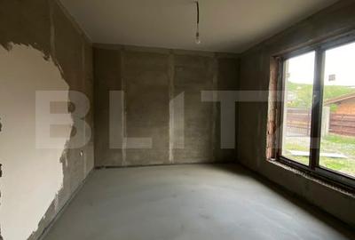 Casă cu 4 camere cu Teren 300 Mp în Central - 3