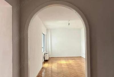 Apartament 3 camere, 2 bai, Tip U, Etaj 8, Rogerius , Oradea. Apartament 3 camere, 2 bai, Tip U, Etaj 8, Rogerius , Oradea. - 9