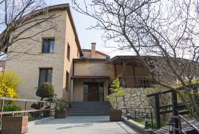 Casă individuală cu 7 camere cu Teren 1343 Mp în Făget - 1