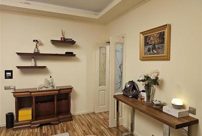 4 cam floreasca, plus 1 cam mansarda(birou), in vila, curte, garaj - 8