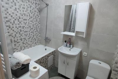 Garsonieră decomandată în 1 Mai - 2