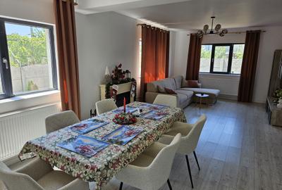 Casă cu 4 camere în Berceni - 5