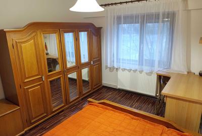 Apartament cu 3 camere decomandat în Exterior Vest - 2