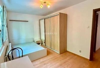 Vanzare Apartament 3 Camere Semidecomandat Aparatorii Patriei-Al.Ciceu - 8