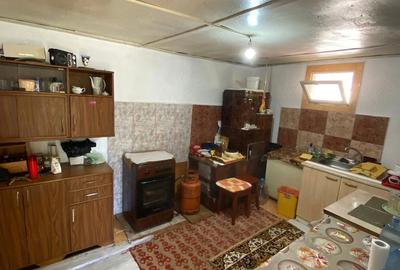 Casă cu 4 camere cu Teren 600 Mp în Central - 9