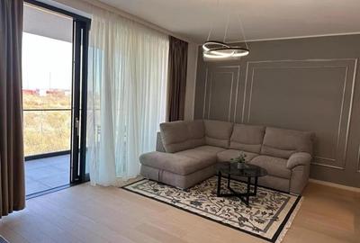 Apartament cu 2 camere decomandat în Băneasa
