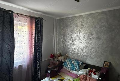 2 camere Eercitiu etaj2 54mp bloc1987 82000euro - 2