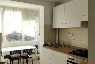 Proprietar inchiriez apartament renovat 2 camere, mobilat, Bd. Vlahu?a langa Scoala Generala 27 - 2