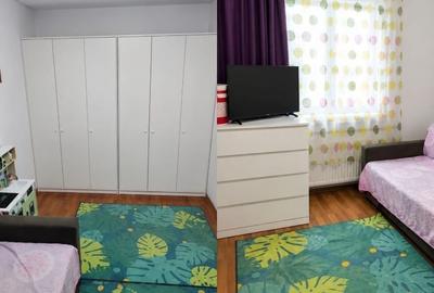 Apartament cu 3 camere semidecomandat în Central - 4