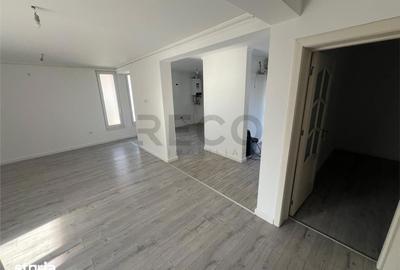 Casă cu 3 camere cu Teren 250 Mp în Tokai - 3